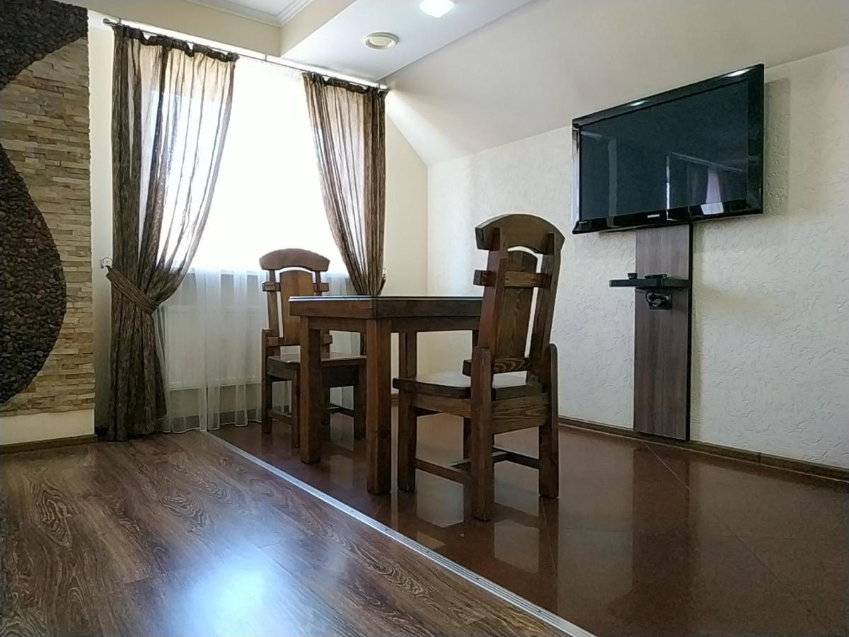 Дизайнерские - Апартаменты - Центр Vinnytsia Bagian luar foto